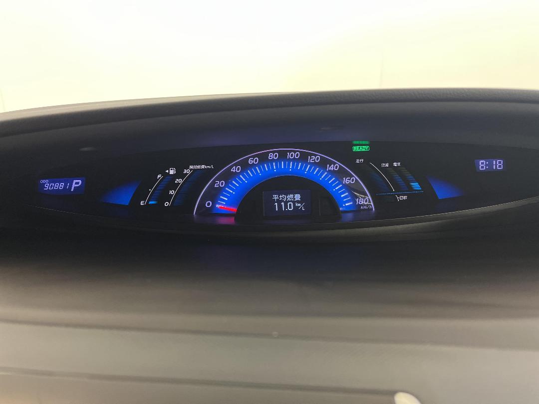 Photo '21' of Toyota Estima Photo '21' of Toyota Estima