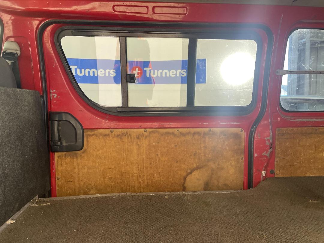 Photo '19' of Toyota Hiace Photo '19' of Toyota Hiace