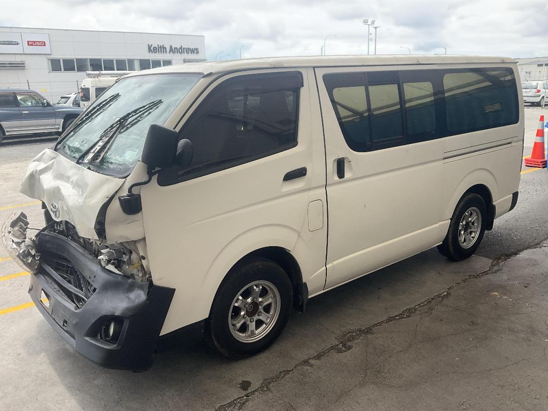 Photo '7' of Toyota Hiace Photo '7' of Toyota Hiace