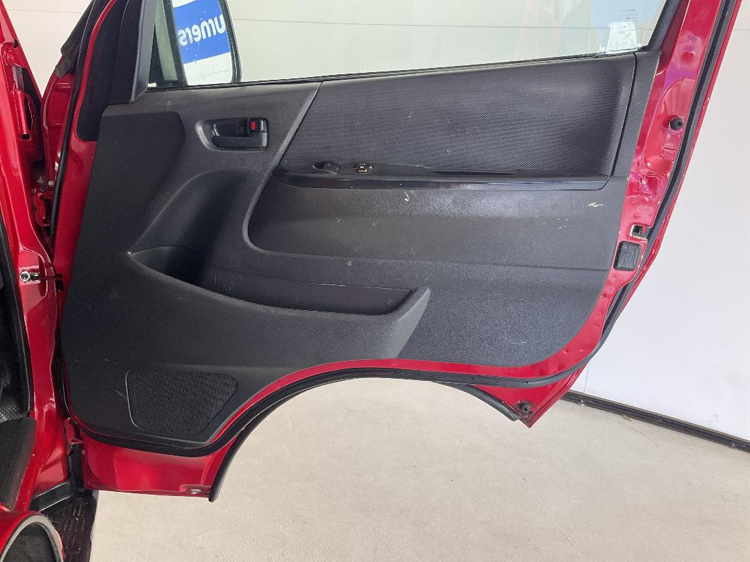 Photo '15' of Toyota Hiace