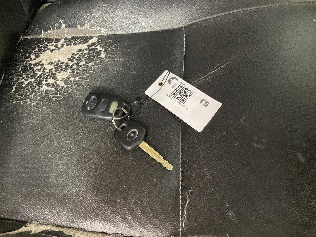 Photo '22' of Toyota Hiace