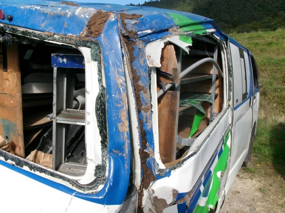 Photo '4' of Toyota Hiace ZL TD