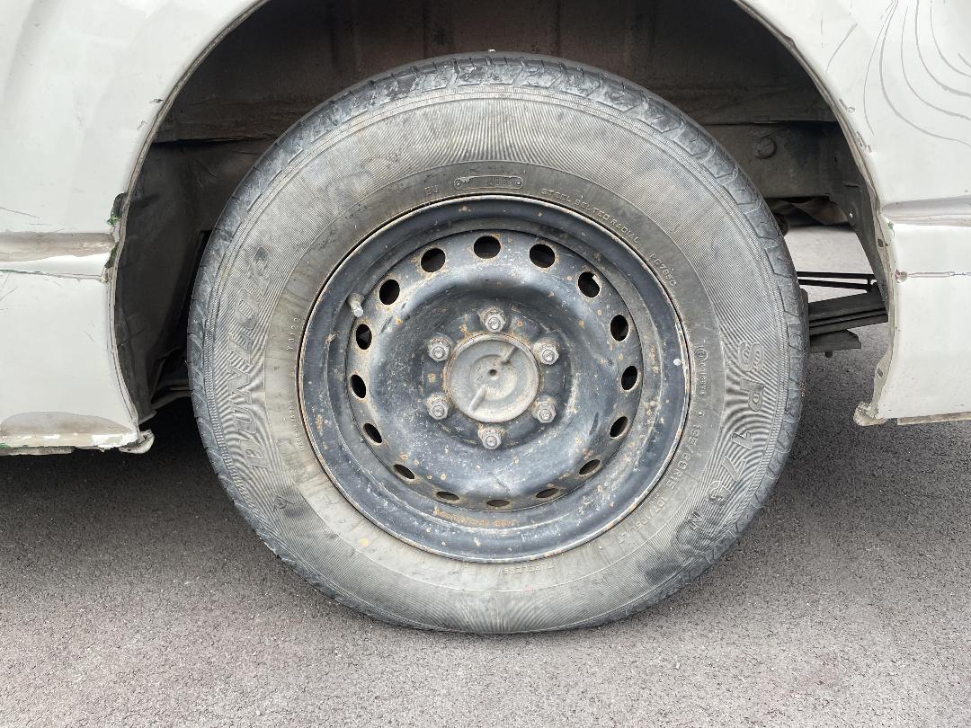 Photo '8' of Toyota Hiace