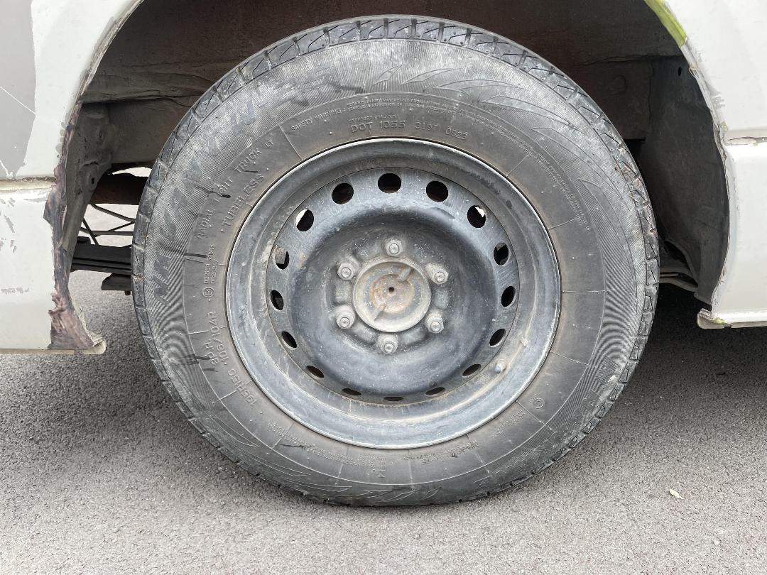 Photo '11' of Toyota Hiace