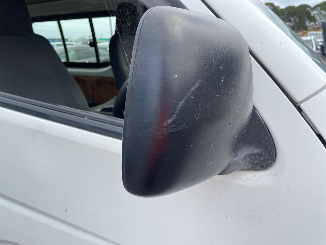 Photo '32' of Toyota Hiace