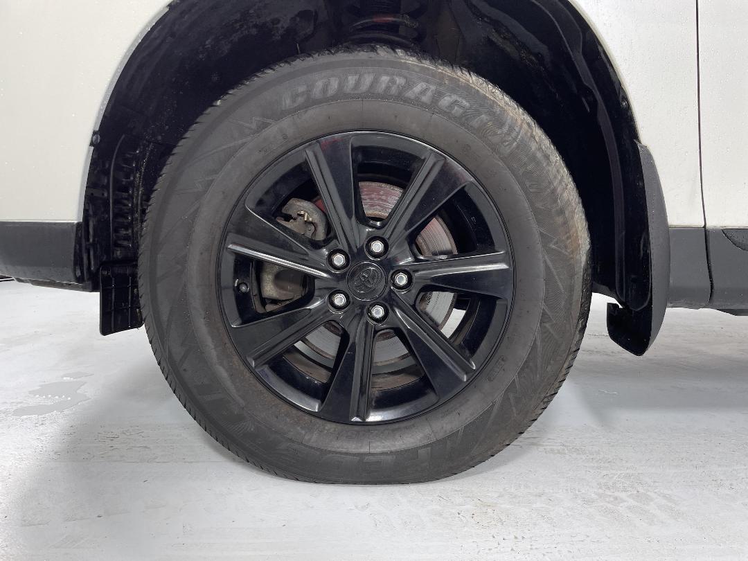 Photo '10' of Toyota Highlander