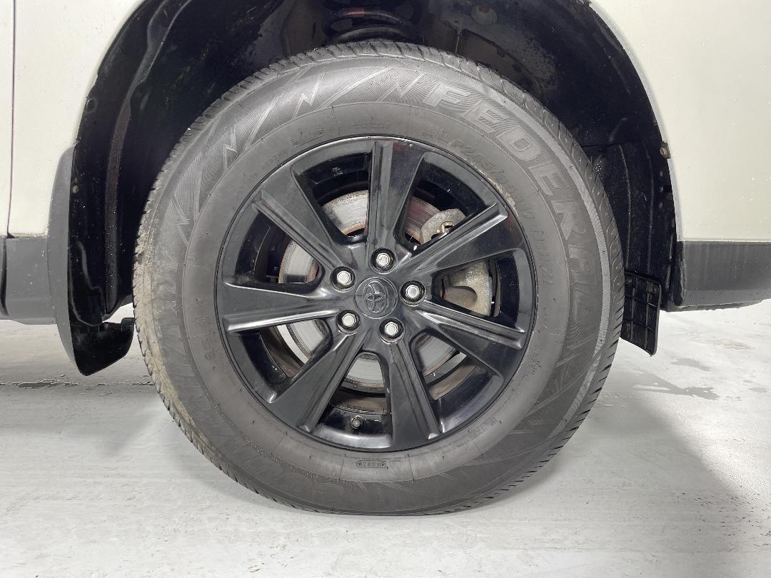 Photo '9' of Toyota Highlander