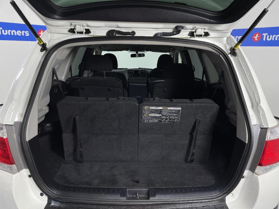 Photo '14' of Toyota Highlander