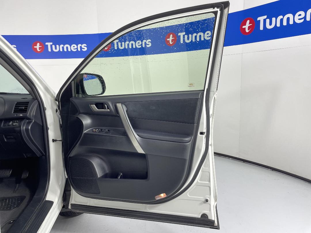 Photo '15' of Toyota Highlander