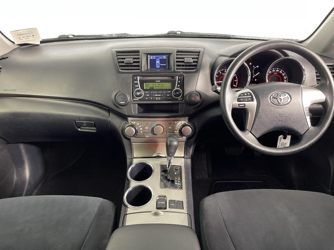 Photo '18' of Toyota Highlander