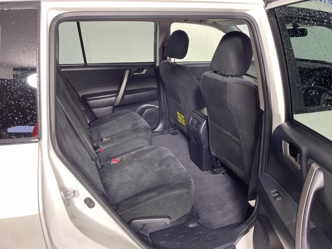 Photo '20' of Toyota Highlander