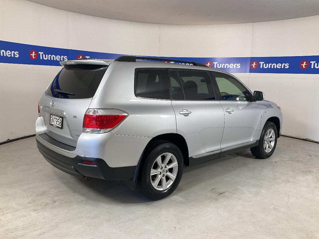 Photo '7' of Toyota Highlander Photo '7' of Toyota Highlander