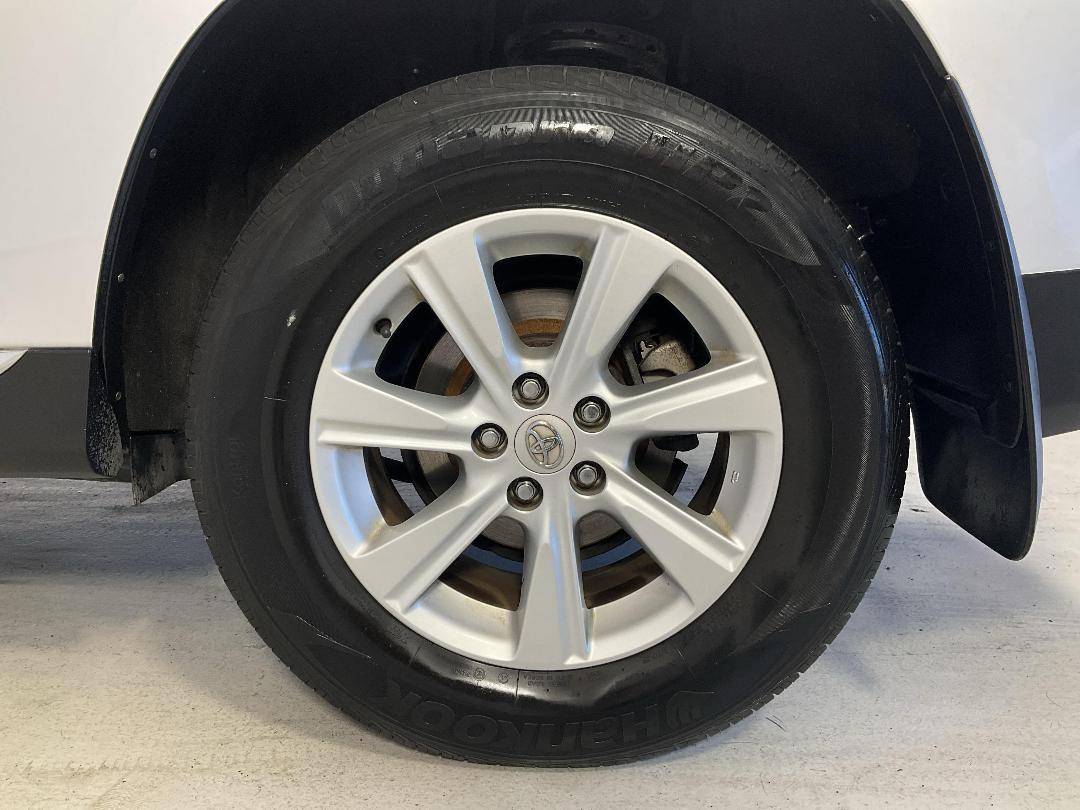 Photo '11' of Toyota Highlander Photo '11' of Toyota Highlander