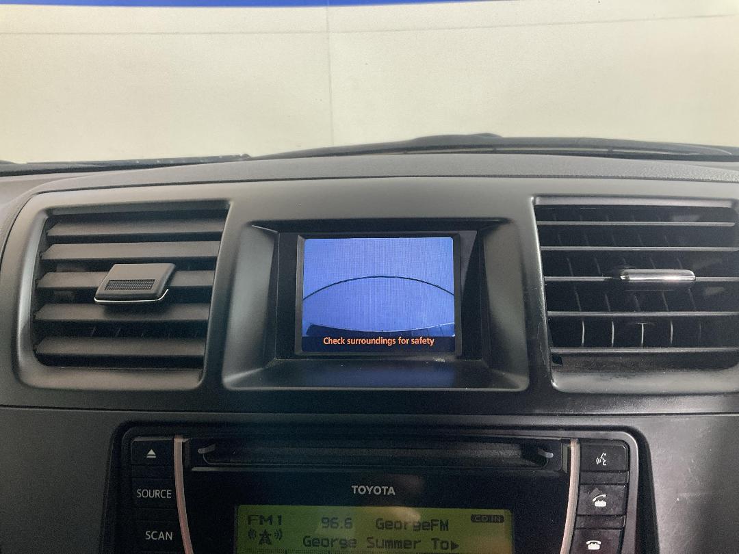 Photo '30' of Toyota Highlander Photo '30' of Toyota Highlander