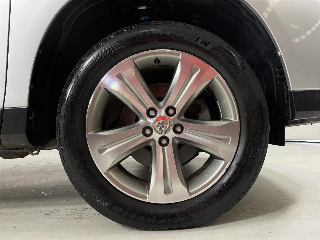 Photo '9' of Toyota Highlander