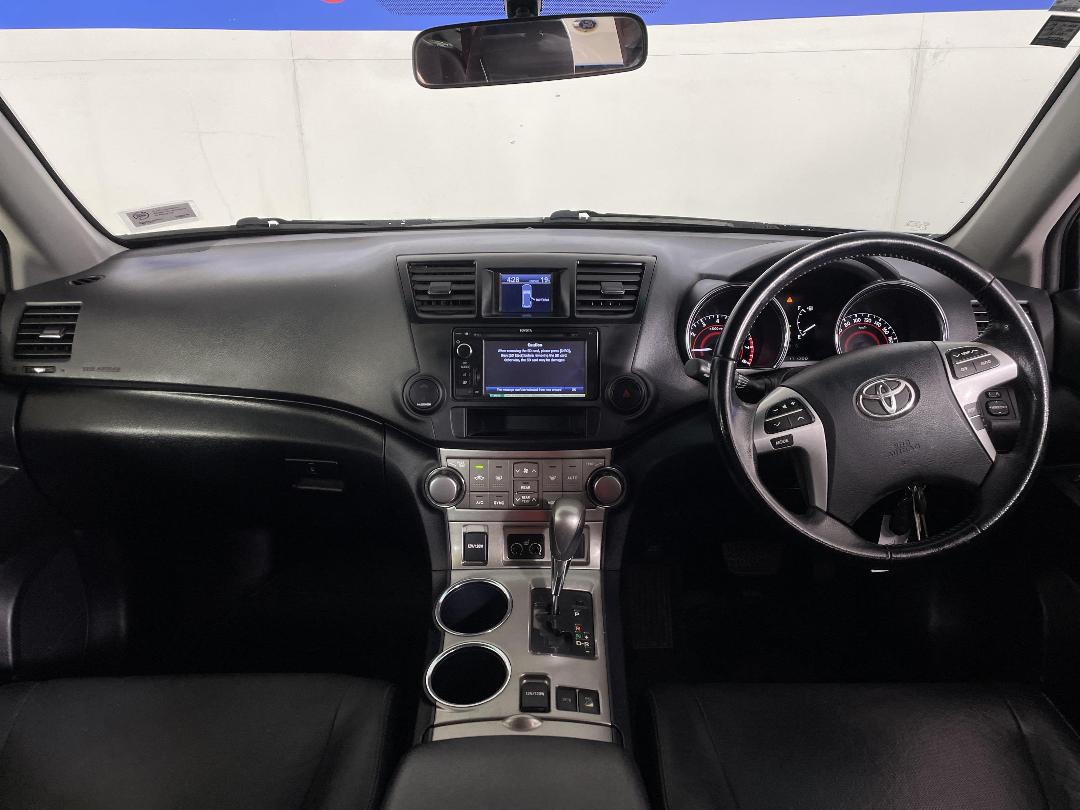 Photo '17' of Toyota Highlander