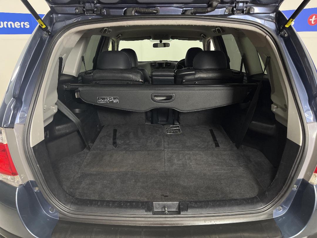 Photo '14' of Toyota Highlander