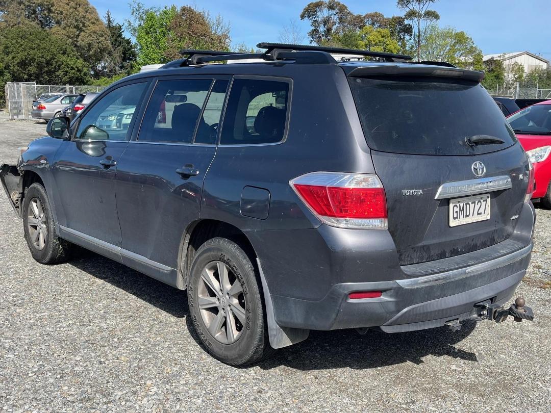 Photo '4' of Toyota Highlander