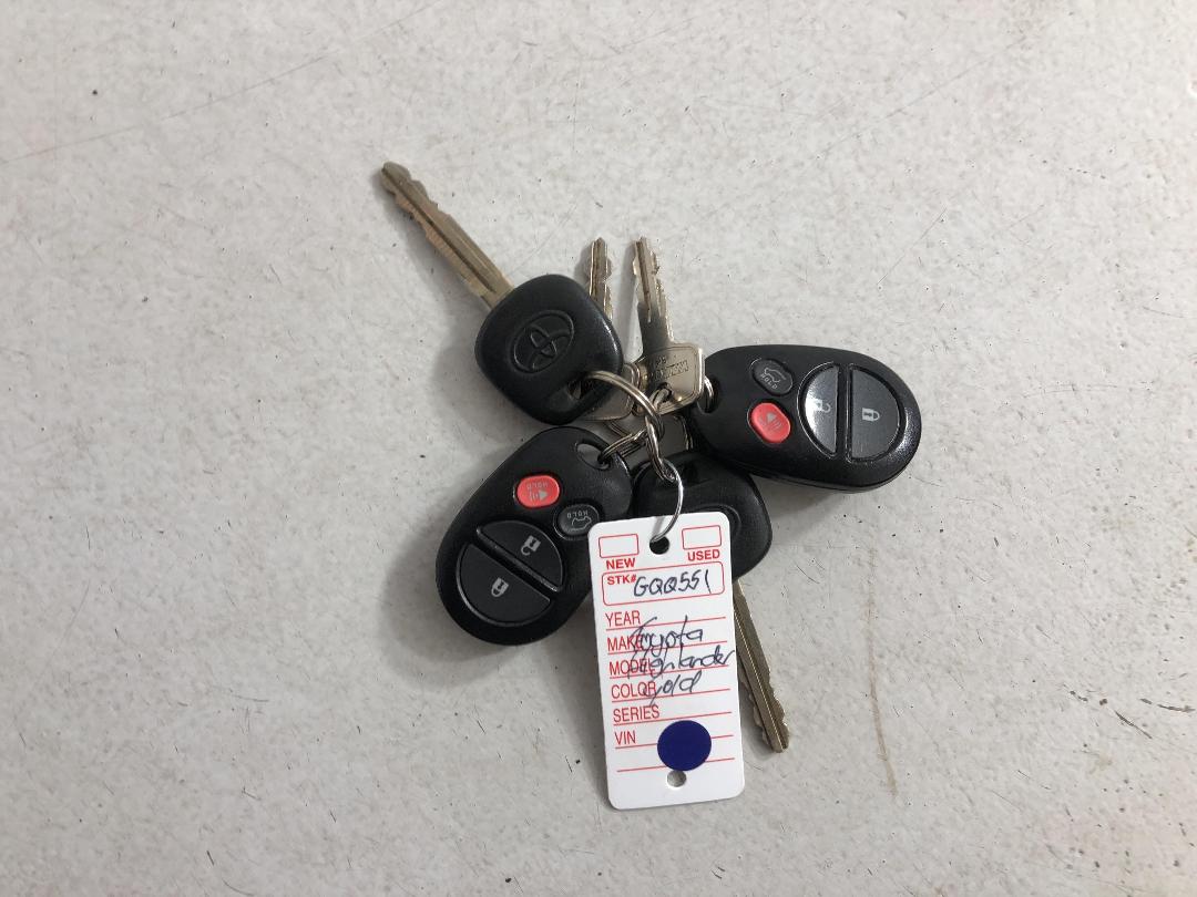 Photo '22' of Toyota Highlander Photo '22' of Toyota Highlander