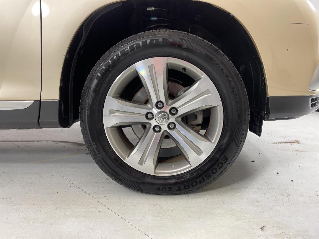 Photo '9' of Toyota Highlander