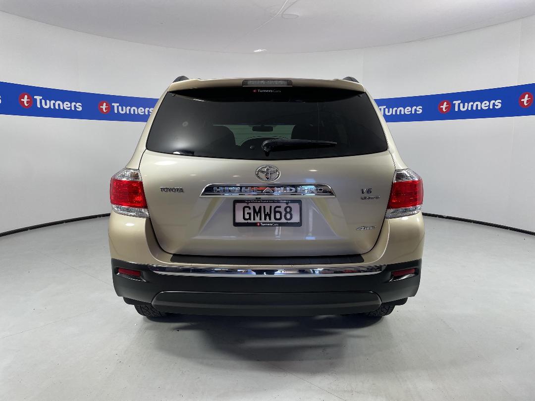 Photo '6' of Toyota Highlander