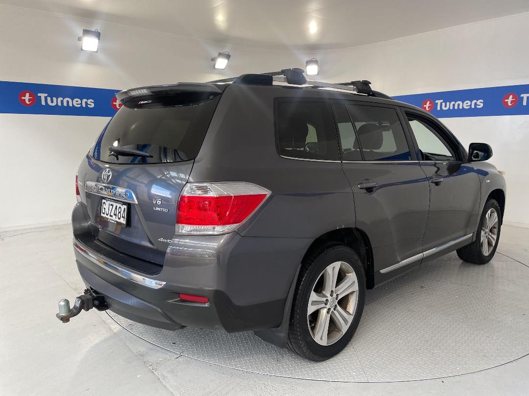 Photo '7' of Toyota Highlander