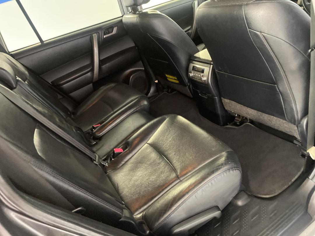 Photo '20' of Toyota Highlander