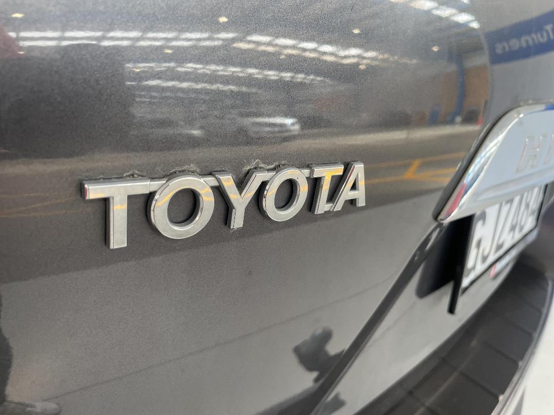 Photo '35' of Toyota Highlander