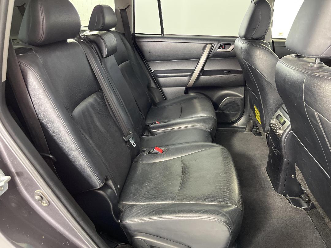 Photo '20' of Toyota Highlander