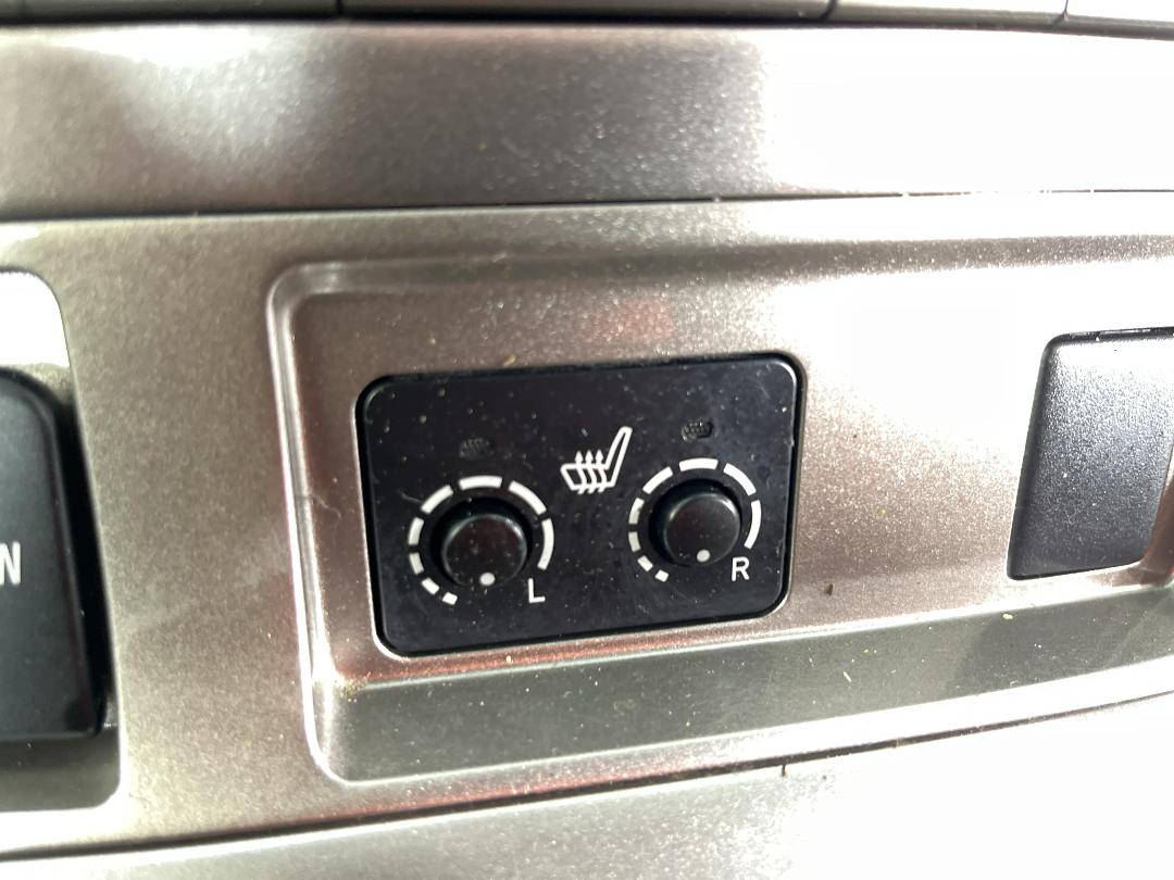 Photo '28' of Toyota Highlander