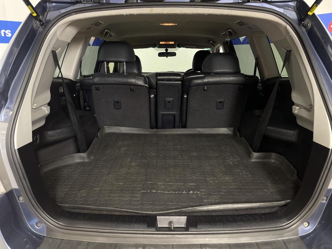 Photo '14' of Toyota Highlander