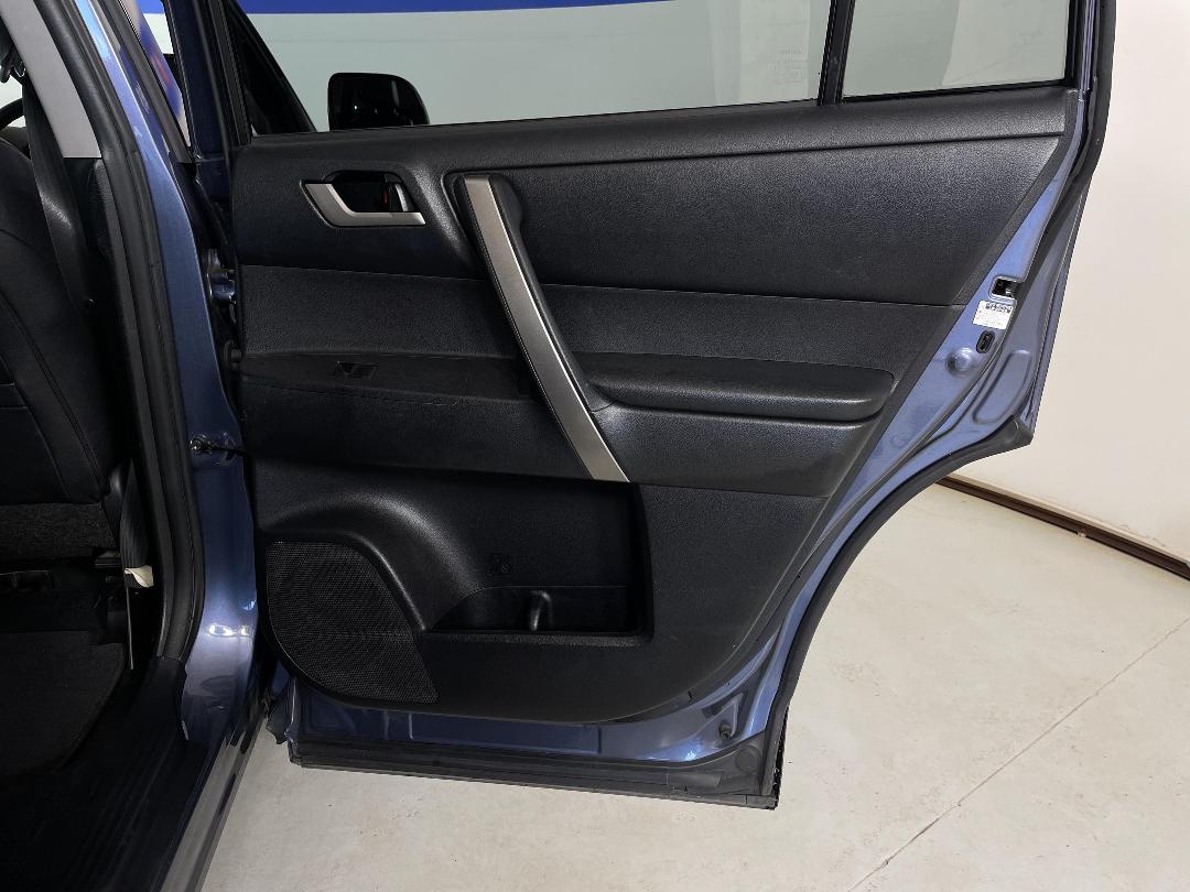 Photo '19' of Toyota Highlander