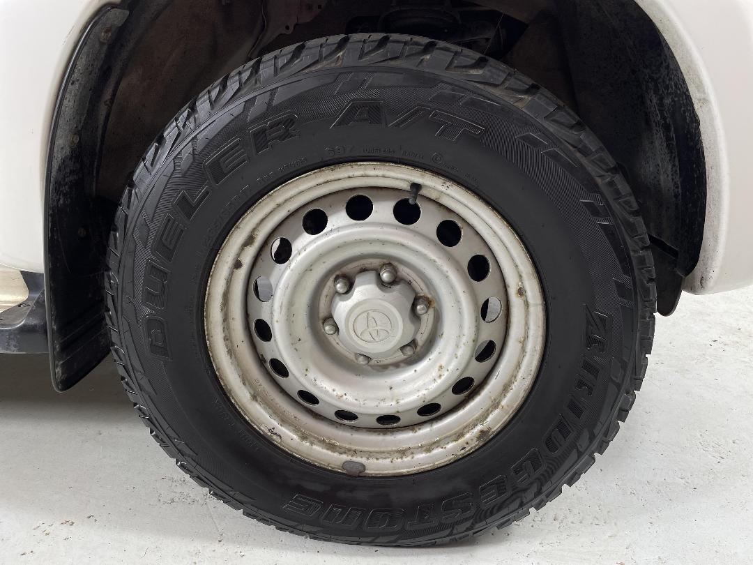 Photo '9' of Toyota Hilux