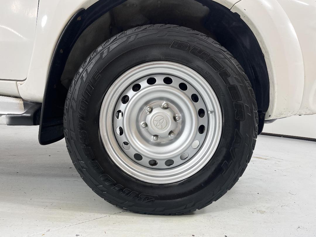 Photo '9' of Toyota Hilux