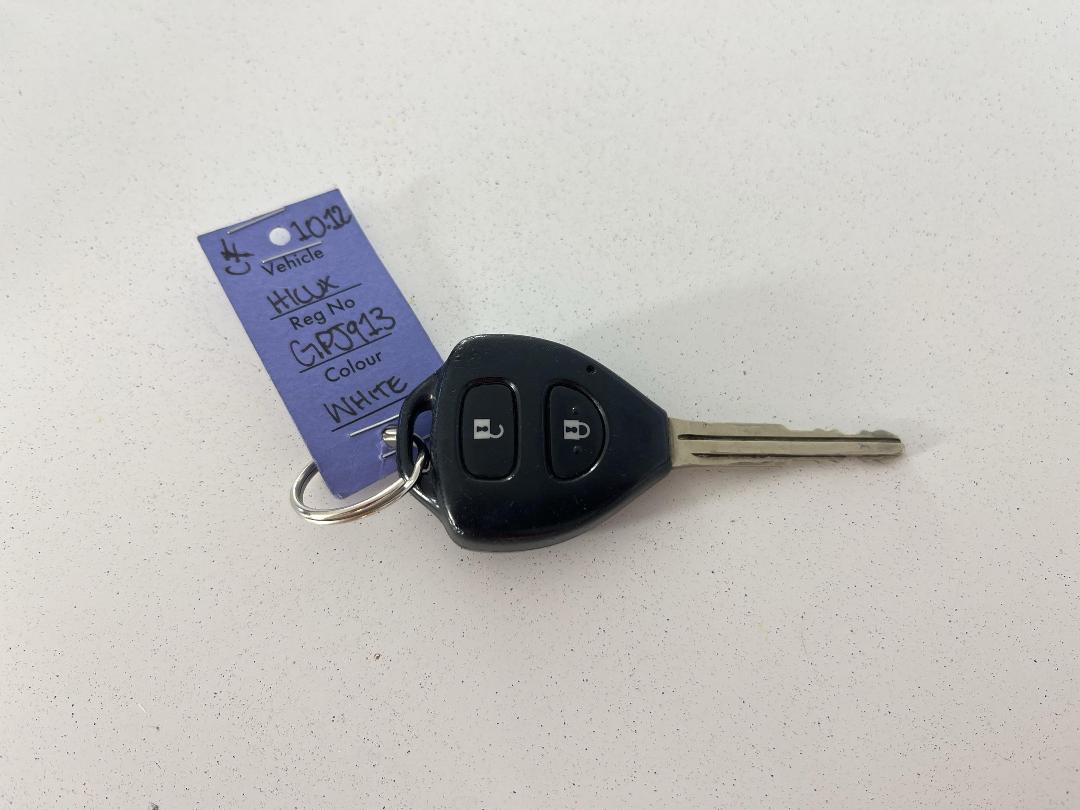 Photo '21' of Toyota Hilux