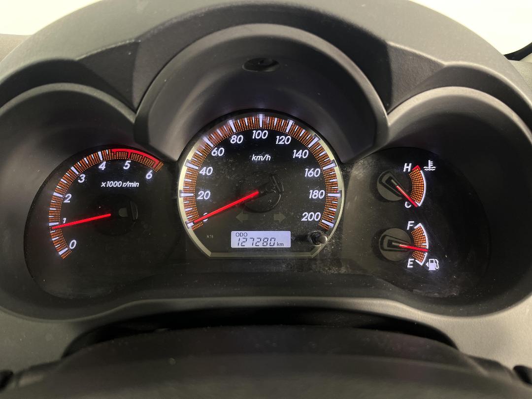 Photo '20' of Toyota Hilux