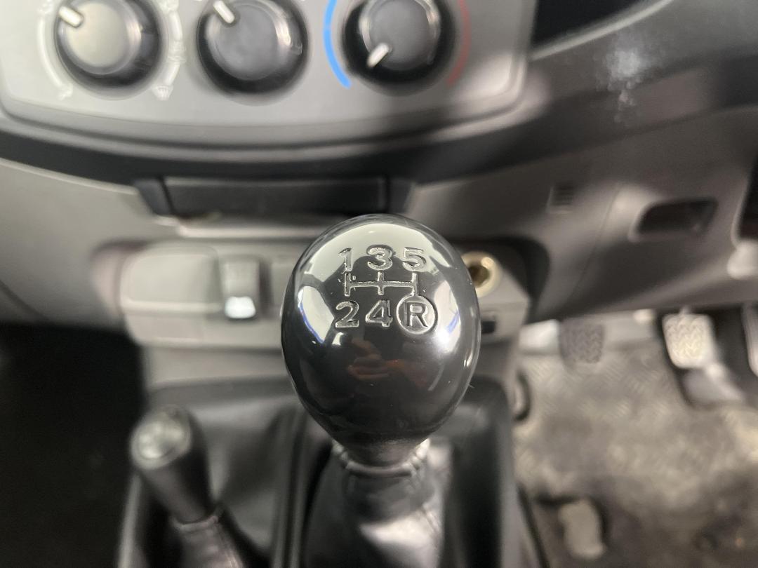 Photo '26' of Toyota Hilux