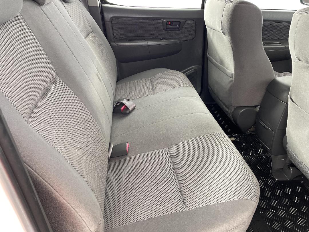 Photo '20' of Toyota Hilux