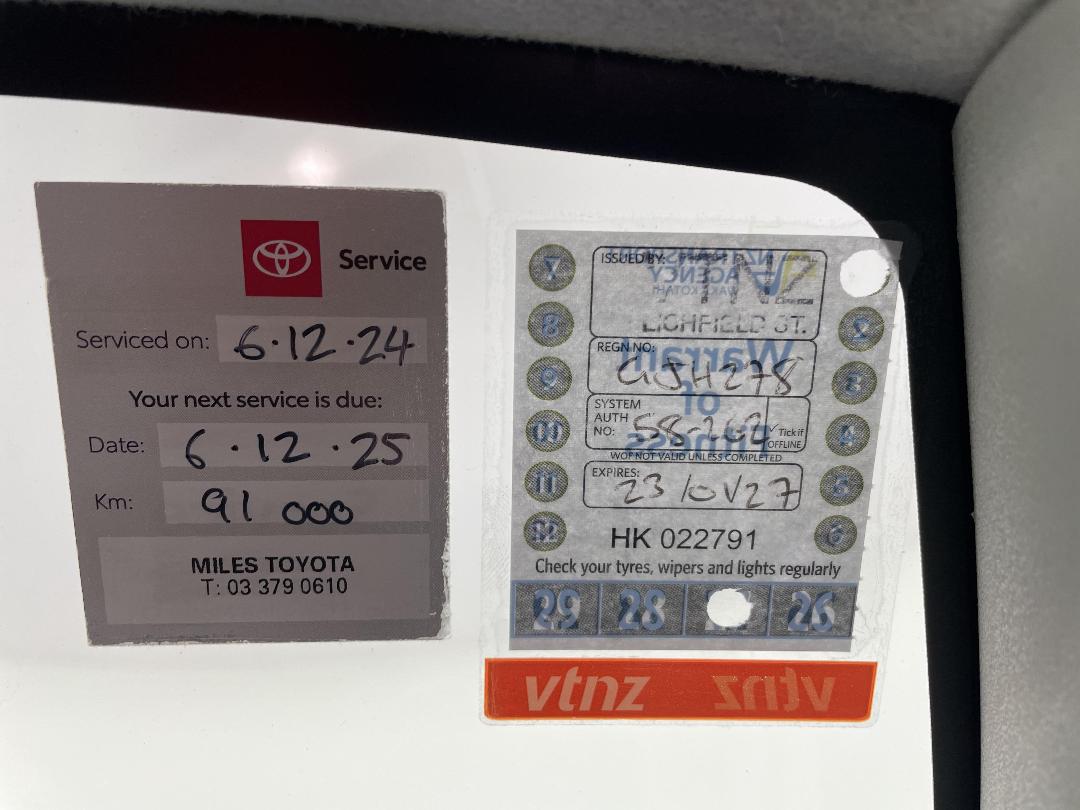 Photo '27' of Toyota Hilux