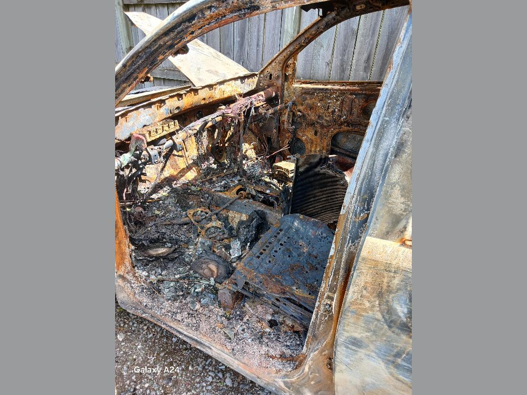 Photo '3' of Toyota Hilux SR5 TD DC Photo '3' of Toyota Hilux SR5 TD DC