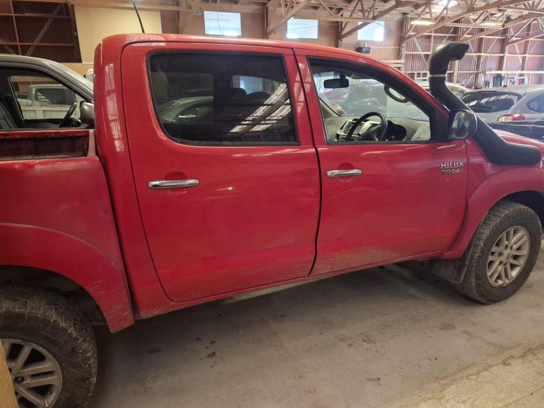 Photo '4' of Toyota Hilux SR5 TD DC