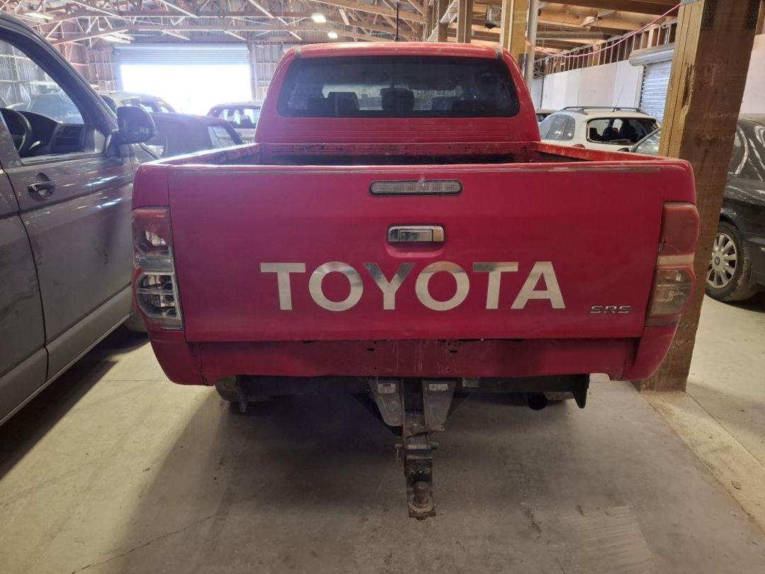 Photo '6' of Toyota Hilux SR5 TD DC