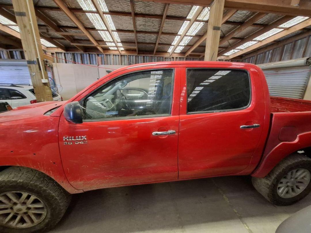 Photo '9' of Toyota Hilux SR5 TD DC