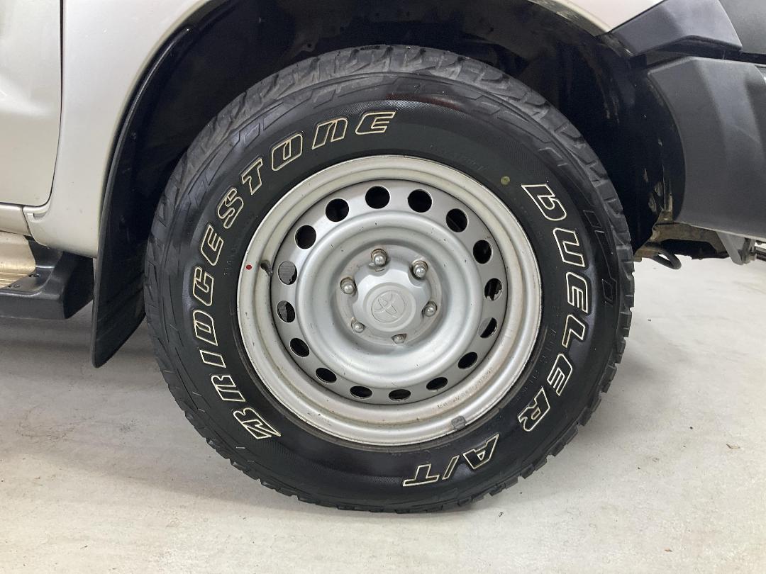 Photo '9' of Toyota Hilux