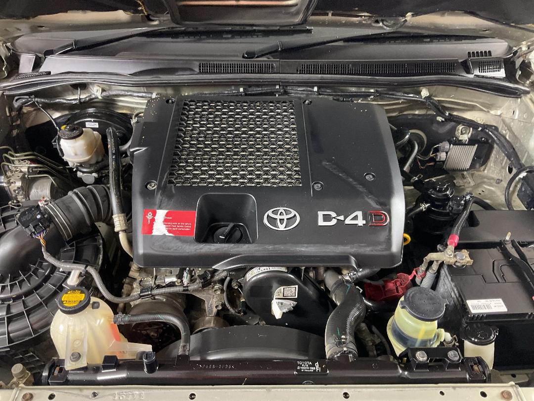 Photo '13' of Toyota Hilux