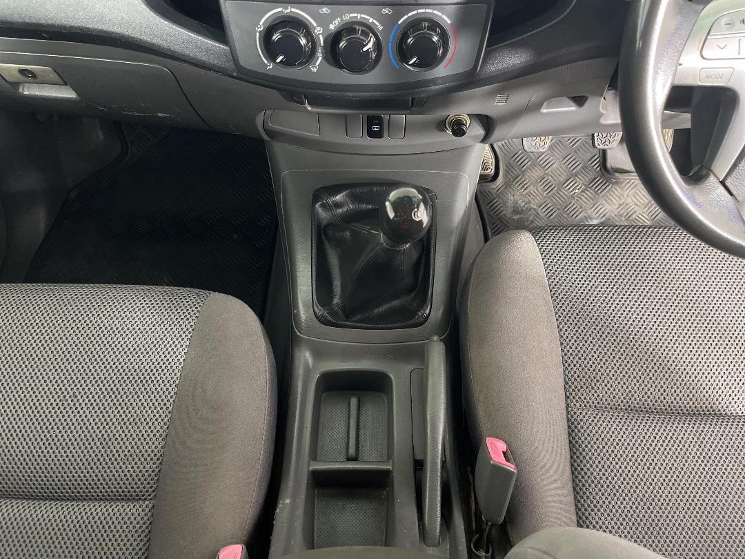 Photo '22' of Toyota Hilux