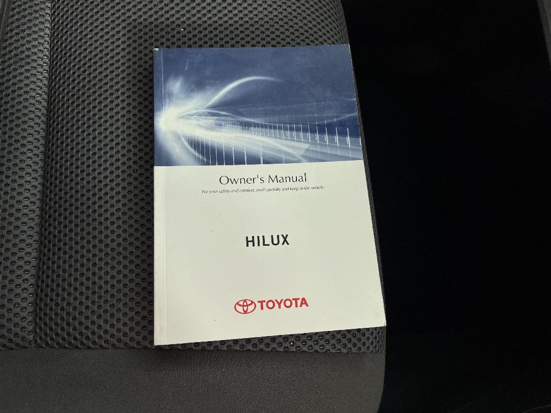 Photo '26' of Toyota Hilux