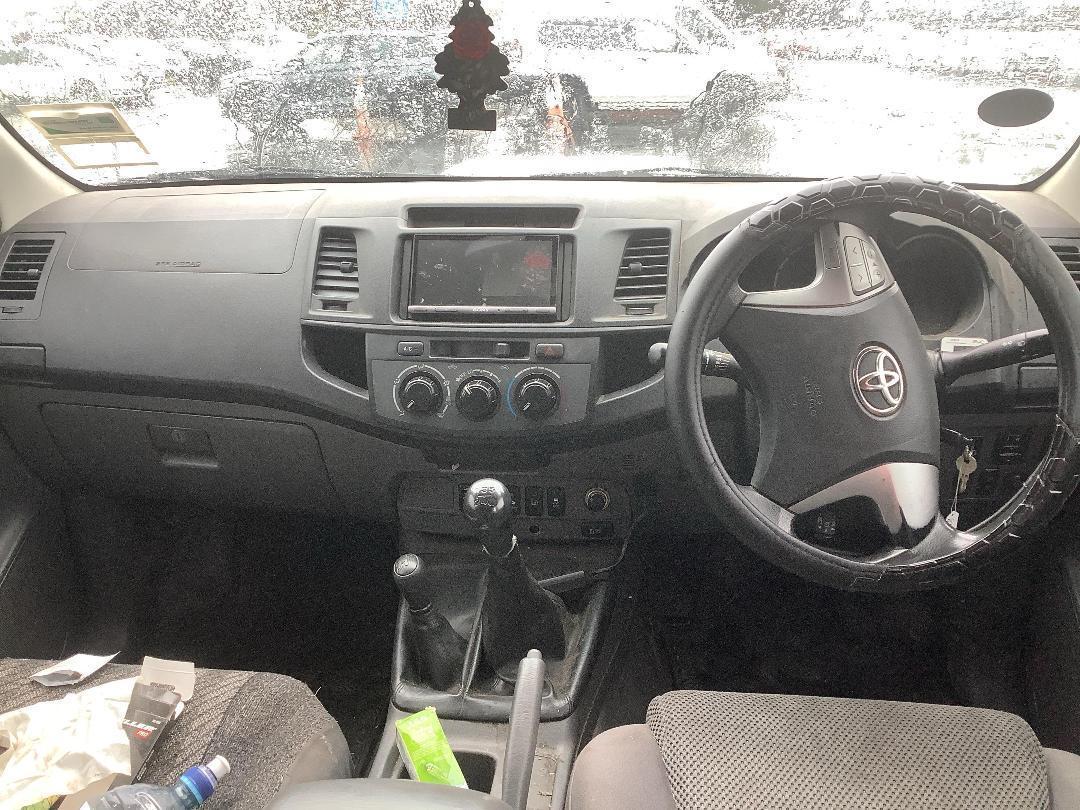 Photo '14' of Toyota Hilux TD DC