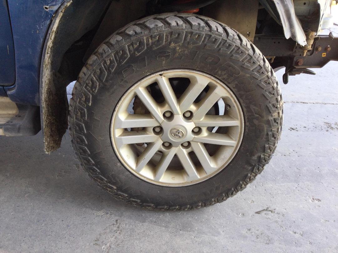 Photo '17' of Toyota Hilux SR5 TD DC Photo '17' of Toyota Hilux SR5 TD DC