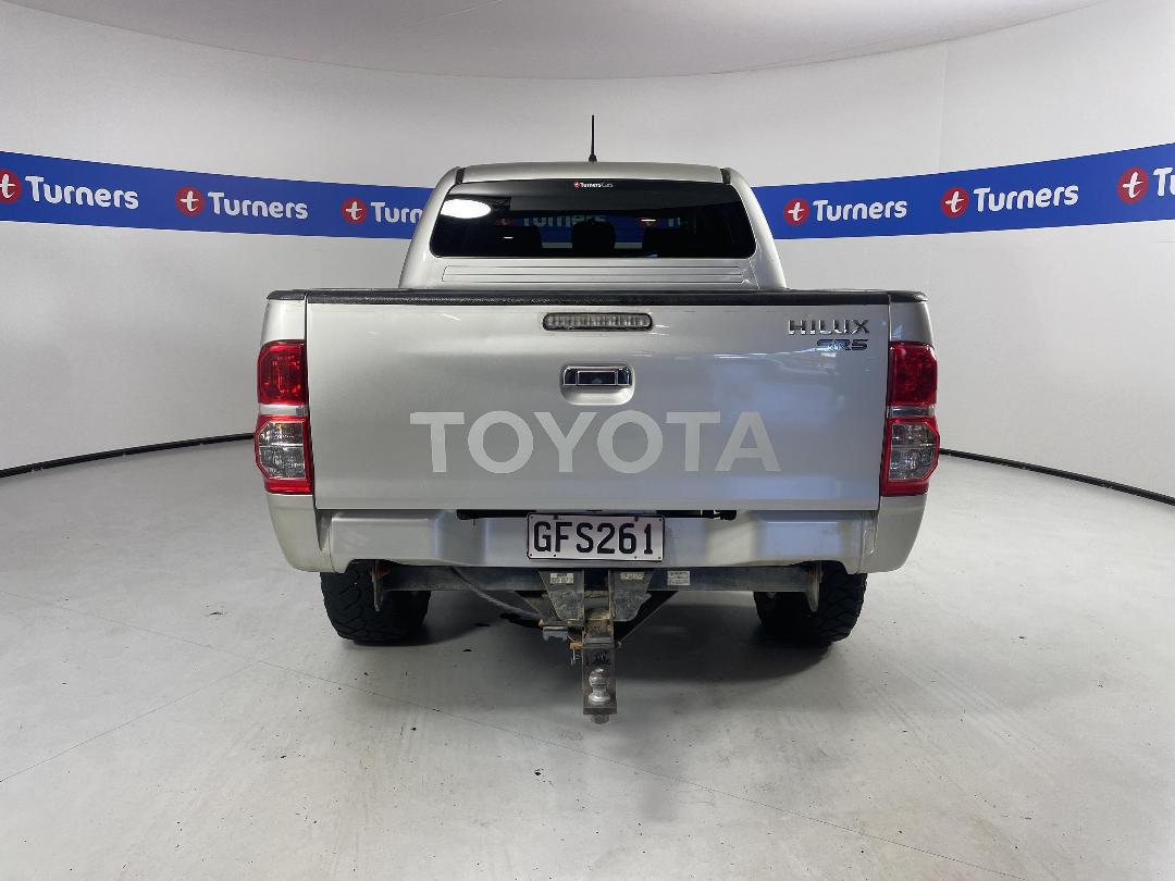 Photo '6' of Toyota Hilux